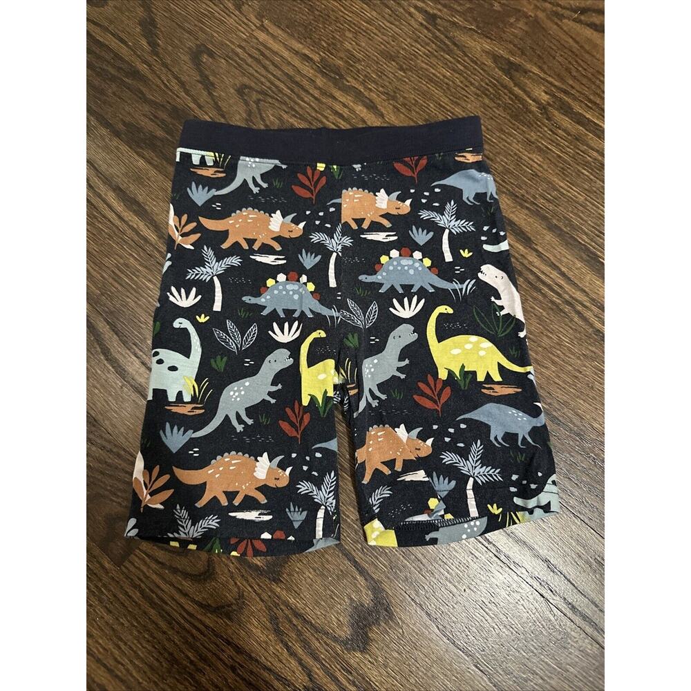 Little Sleepies 5/6 Jurassic Jungle Dino Short Set
Ask me my favorite print! ;) - Picture 5 of 6